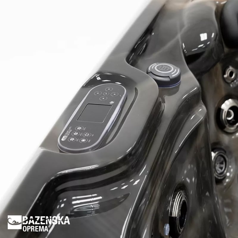 Hidromasažna kada Kenya